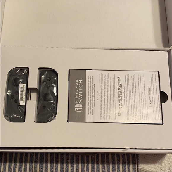 nintendo switch grey - Picture 2 of 6